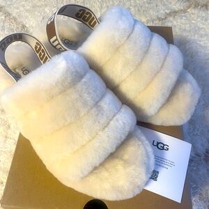 UGG Fluff Yeah Sandals